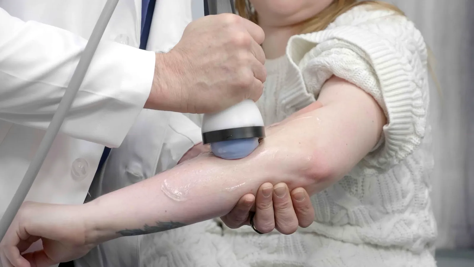 Stem Wave Therapy applied to the elbow and forearm